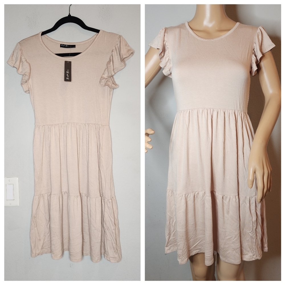 NWT Brit & Bri Jersey Knit Short Sleeve Tiered Beige Dress Size XS